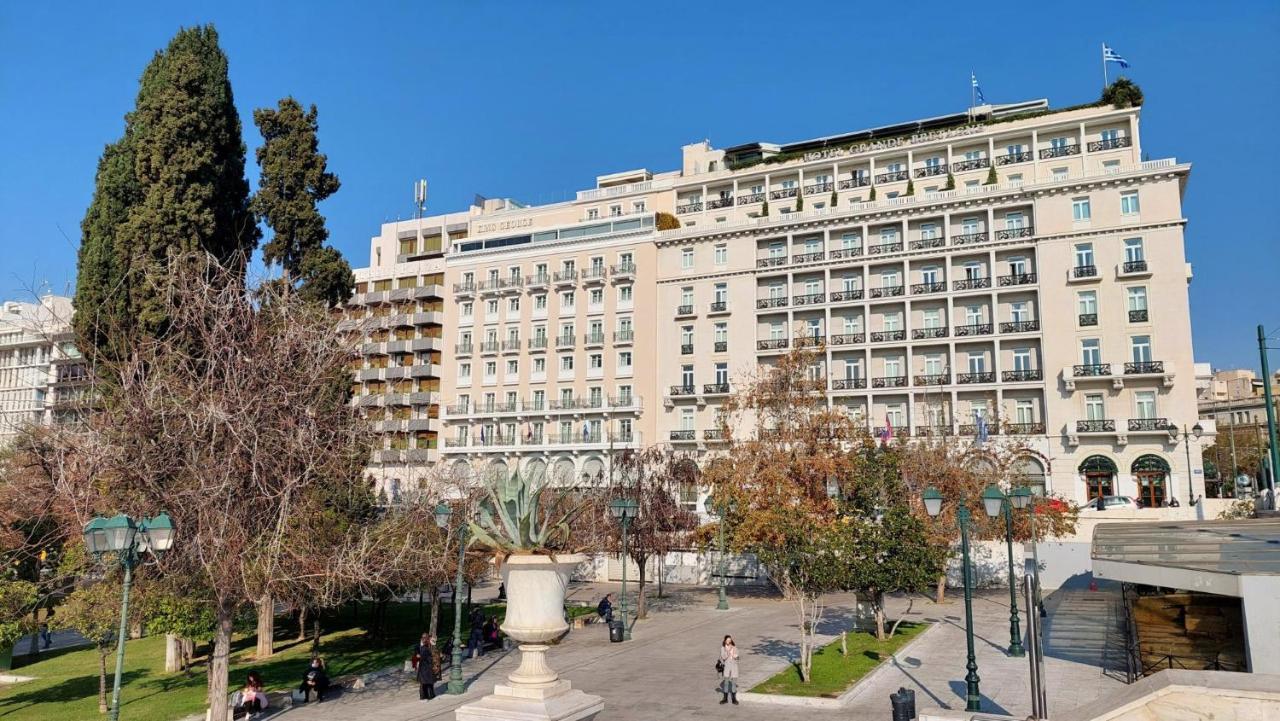Grand Apartment In Parliament Square Athènes Extérieur photo