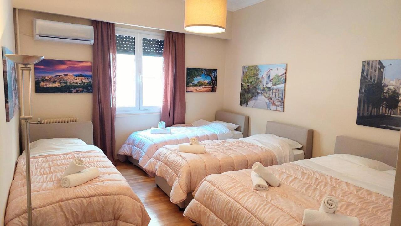 Grand Apartment In Parliament Square Athènes Extérieur photo